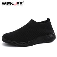 Women Vulcanized Shoes High Quality 2021 New Women Sneakers Slip On Flats Shoes Women Loafers Plus Size 43 Walking Flat